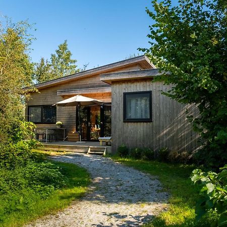 Pean-Buiten Waterlodges Nes  Luaran gambar