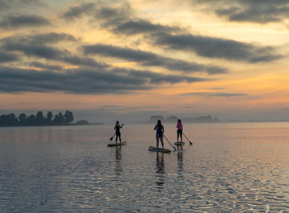 Pean-Buiten Waterlodges Nes  Luaran gambar