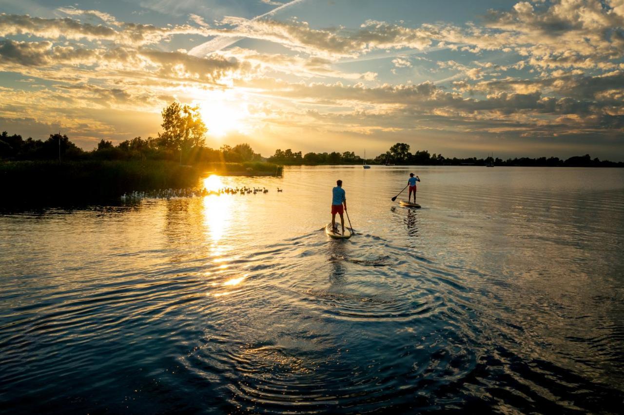 Pean-Buiten Waterlodges Nes  Luaran gambar