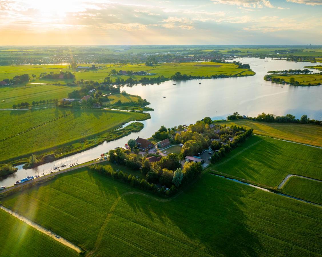 Pean-Buiten Waterlodges Nes  Luaran gambar