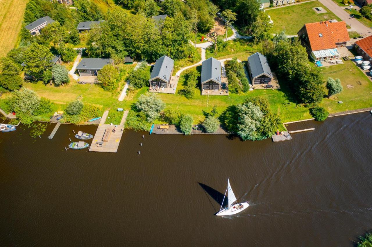 Pean-Buiten Waterlodges Nes  Luaran gambar