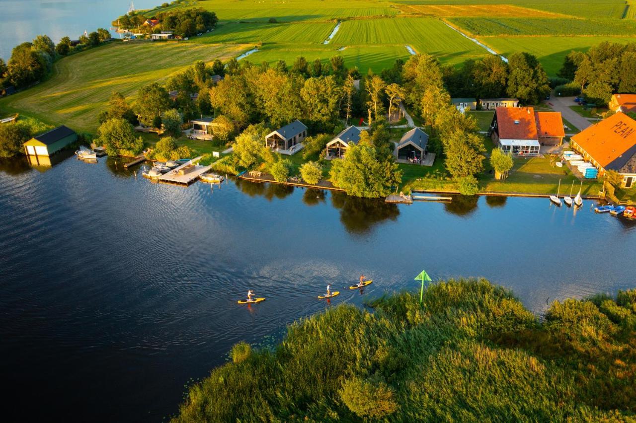 Pean-Buiten Waterlodges Nes  Luaran gambar