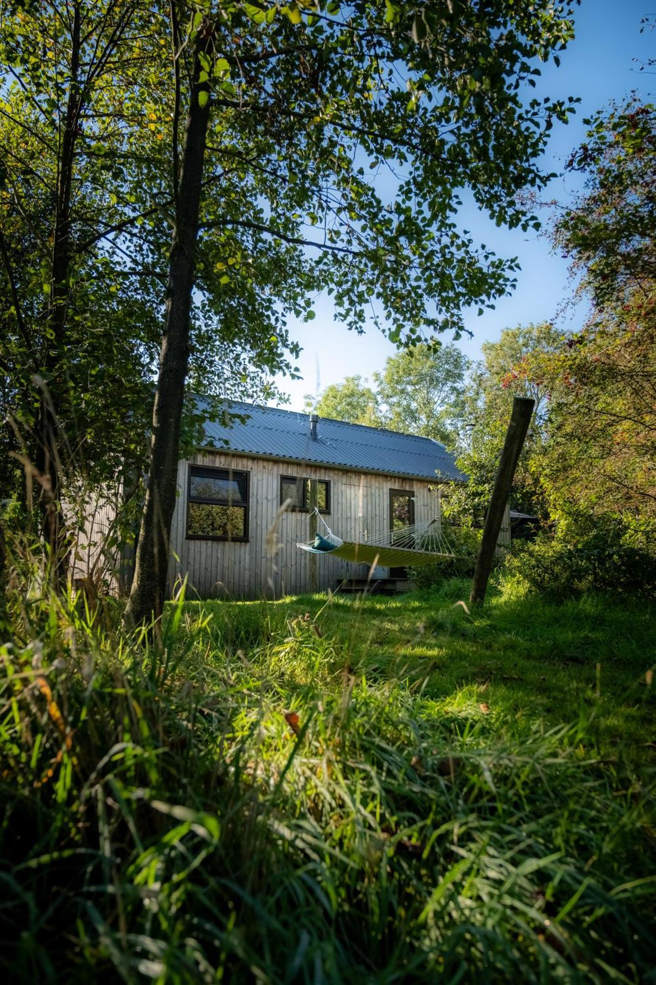 Pean-Buiten Waterlodges Nes  Luaran gambar